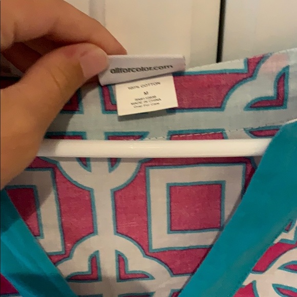 3/4 sleeve top! - Picture 2 of 5